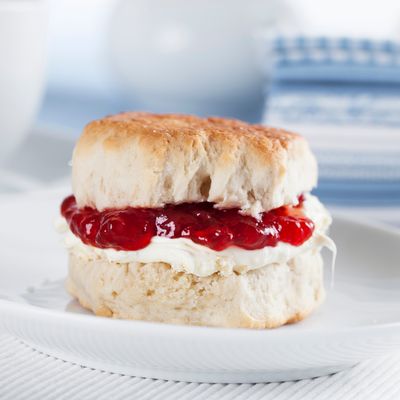 EASY LEMONADE SCONES